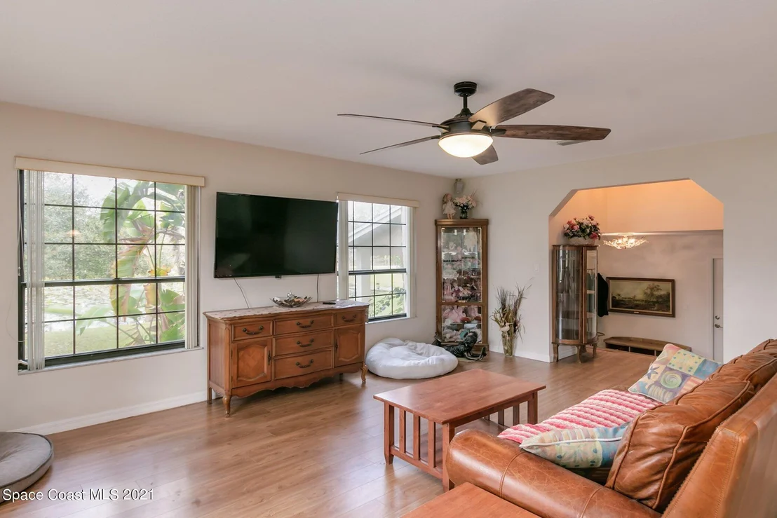 Photo of 4845 Rayburn Road