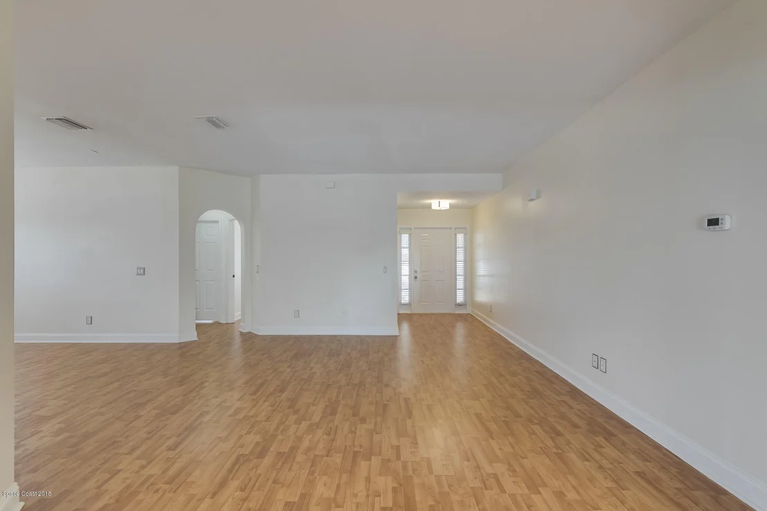 Photo of 1433 Colt Way