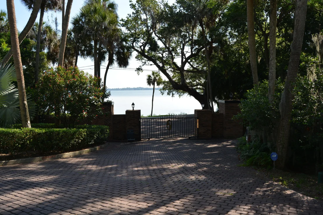 Photo of 11 River Ridge Drive