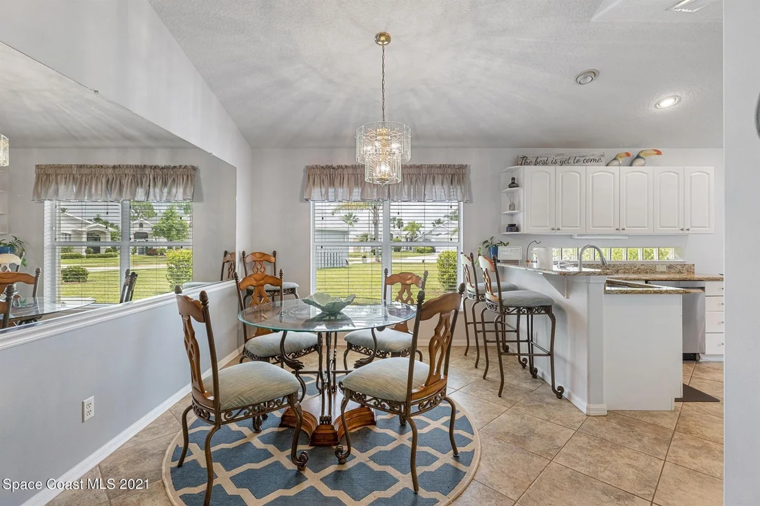 Photo of 2355 Addington Circle