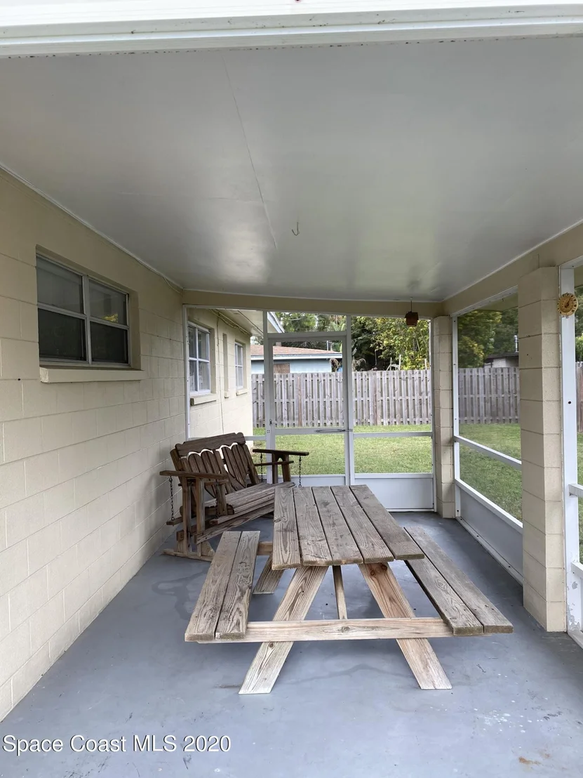 Photo of 1210 Duke Way