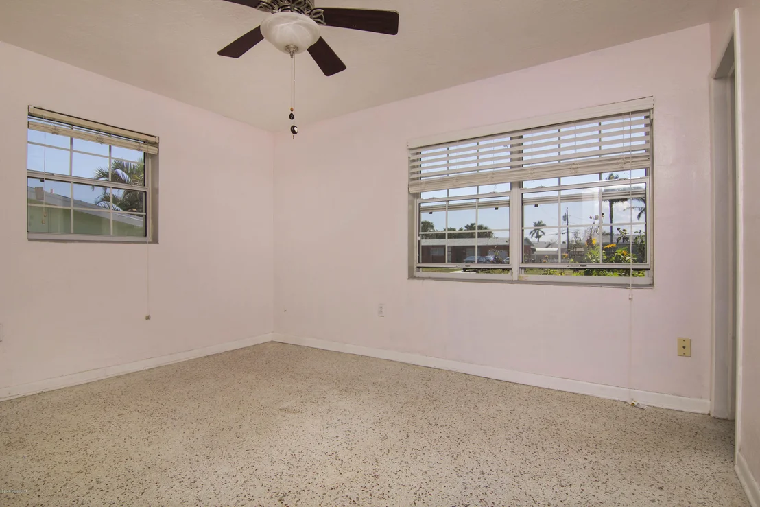 Photo of 235 Ocean Boulevard