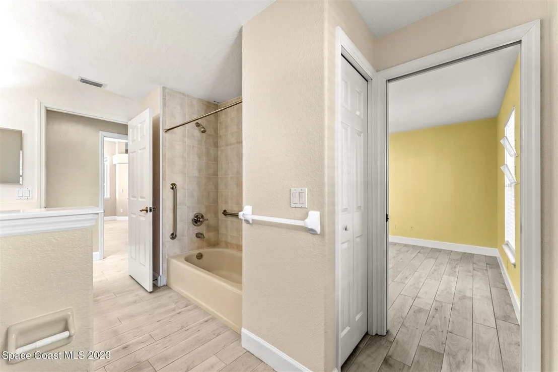 Photo of 4321 Stoney Point Road