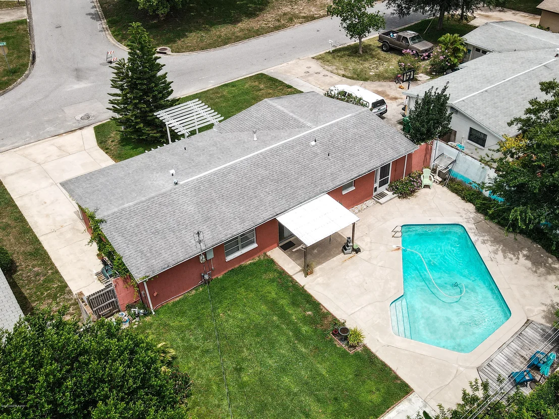 Photo of 4945 Cocoanut Drive