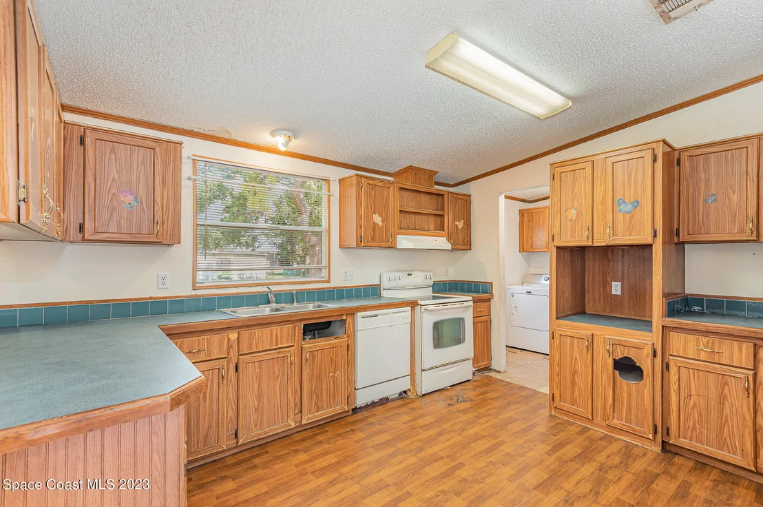 Photo of 823 Phillis Way