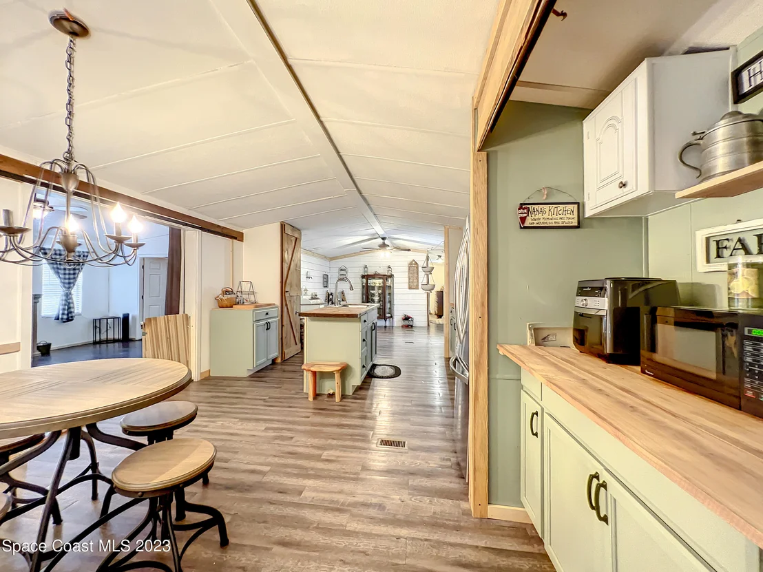 Photo of 9295 Concord Road