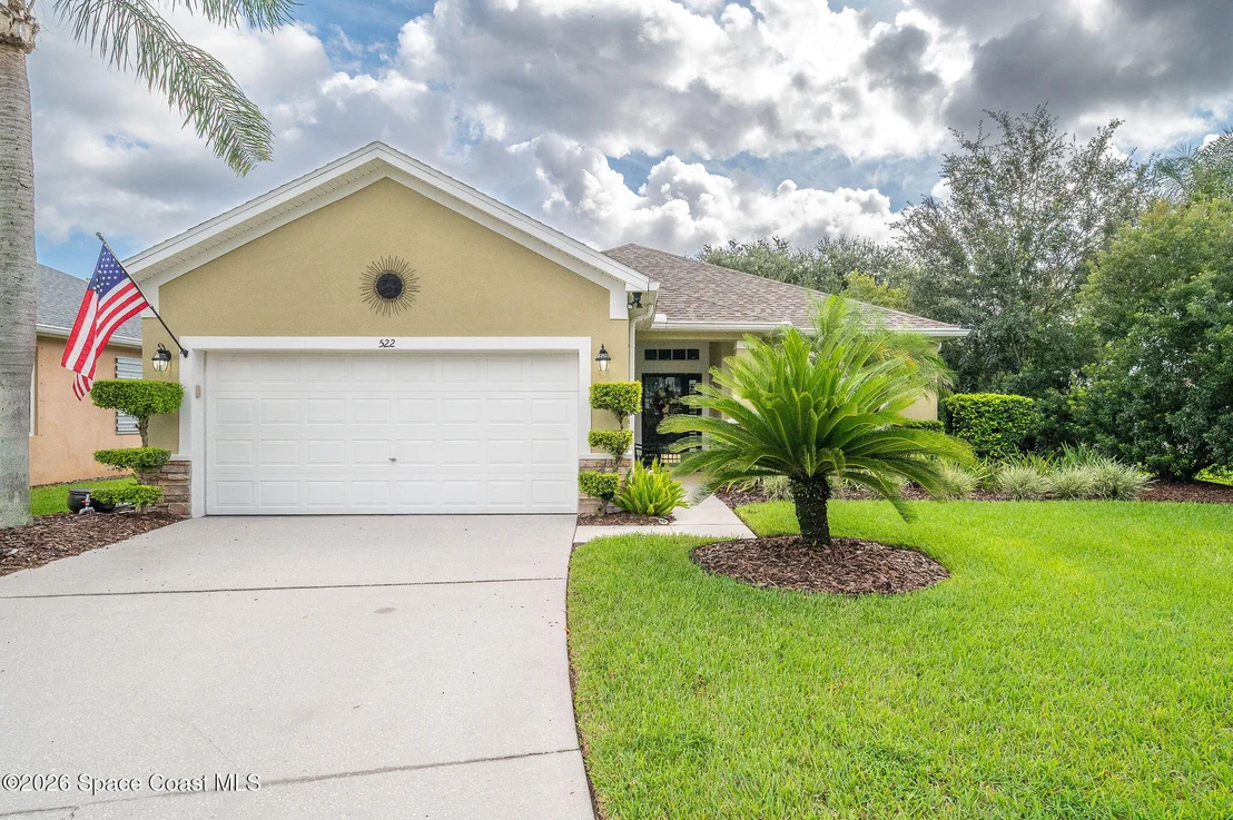 Photo of 522 Waterside Circle