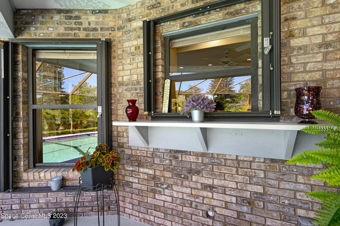 Photo of 3537 Swallow Drive