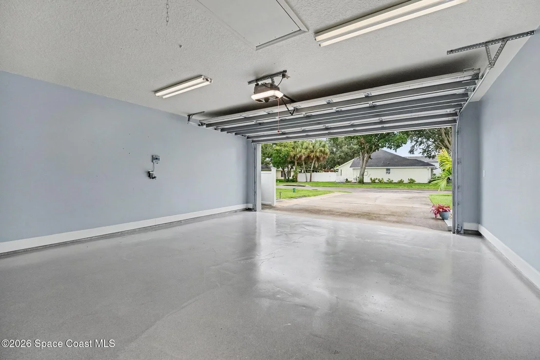 Photo of 2553 Christopher Drive