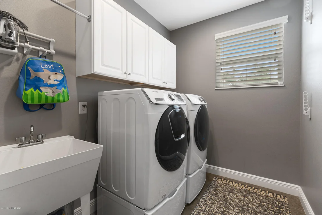 Photo of 3155 Constellation Drive
