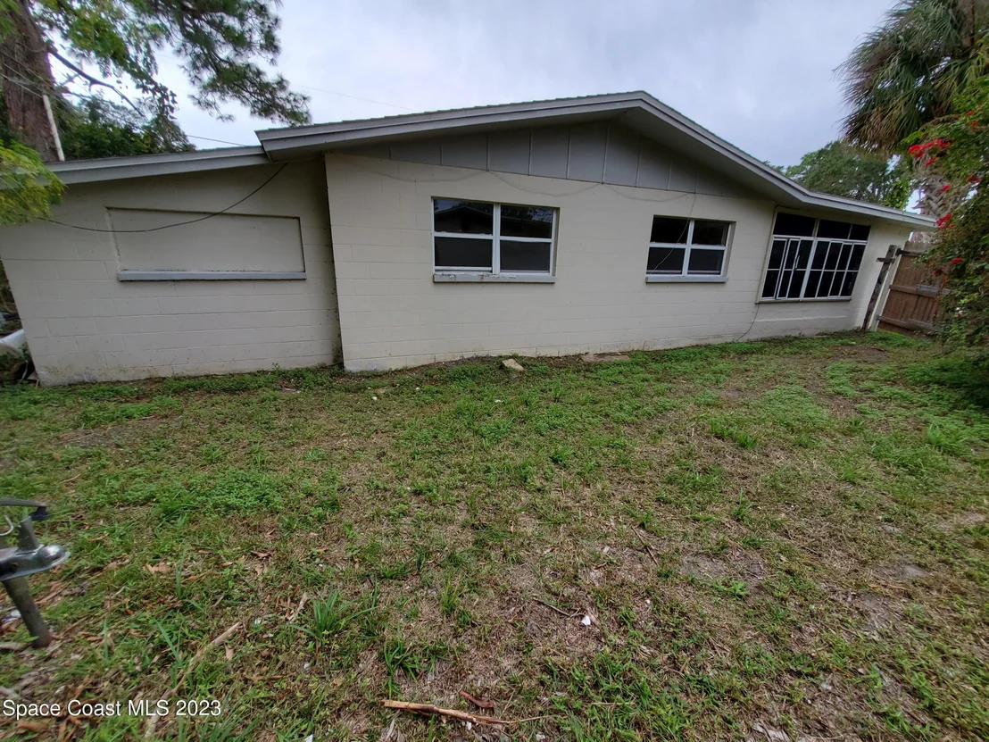 Photo of 708 Ixora Avenue