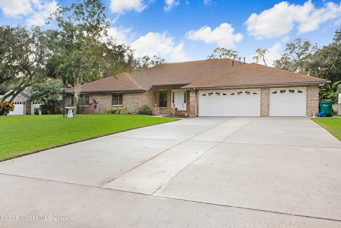 Photo of 1828 Sabal Palm Drive