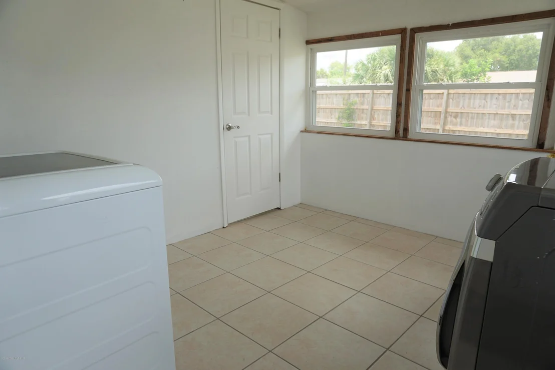 Photo of 1813 HUDSON Circle S