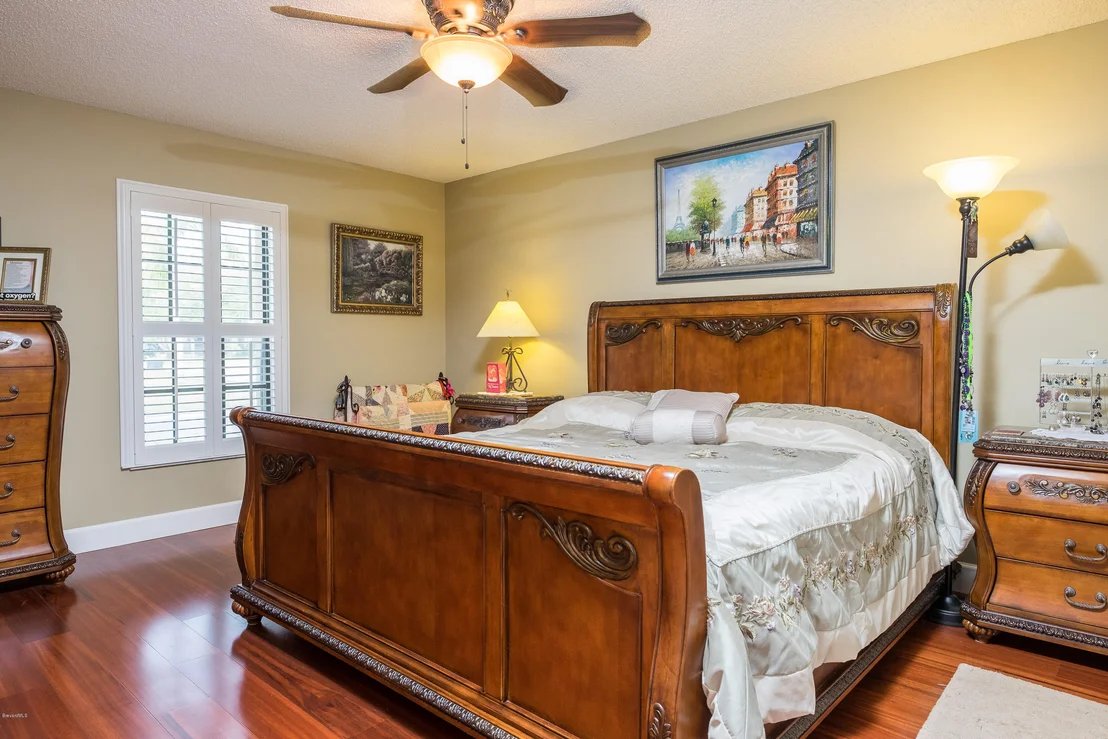 Photo of 4725 Riverside Road