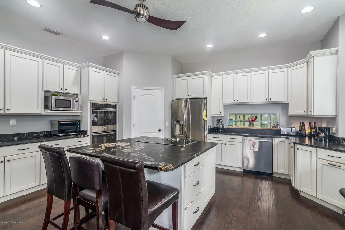 Photo of 1405 Barrow Lane