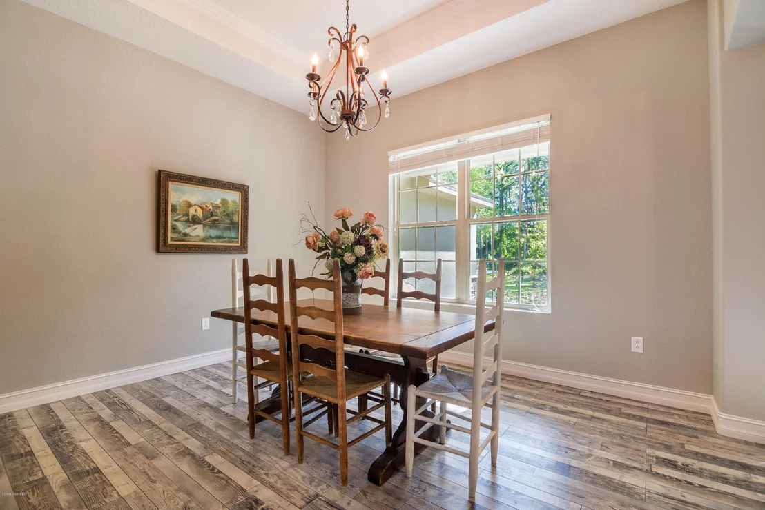Photo of 2040 Turpentine Road