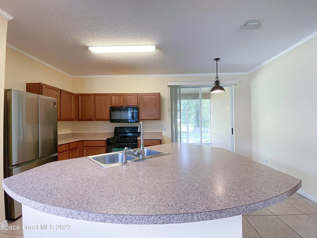 Photo of 978 Riviera Point Drive