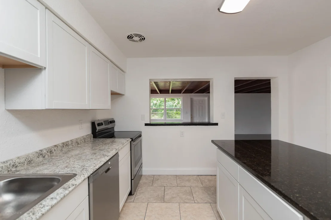 Photo of 500 Orchid Boulevard