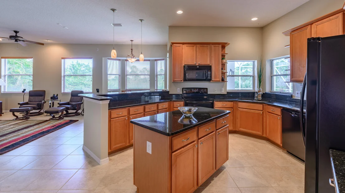Photo of 858 Thrasher Drive