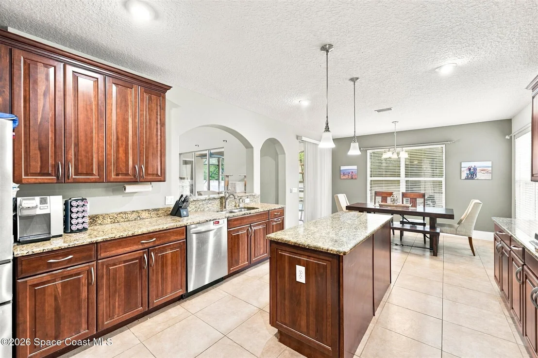 Photo of 1329 Tipperary Drive
