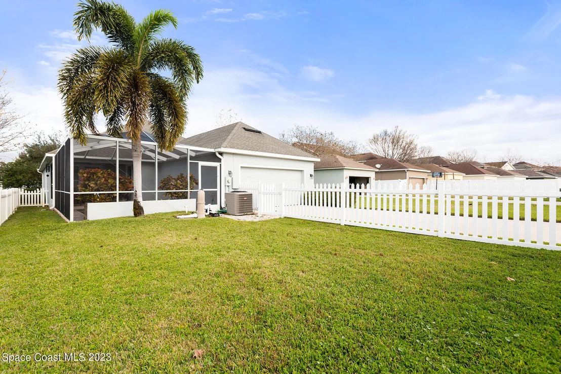 Photo of 6914 Beargrass Road