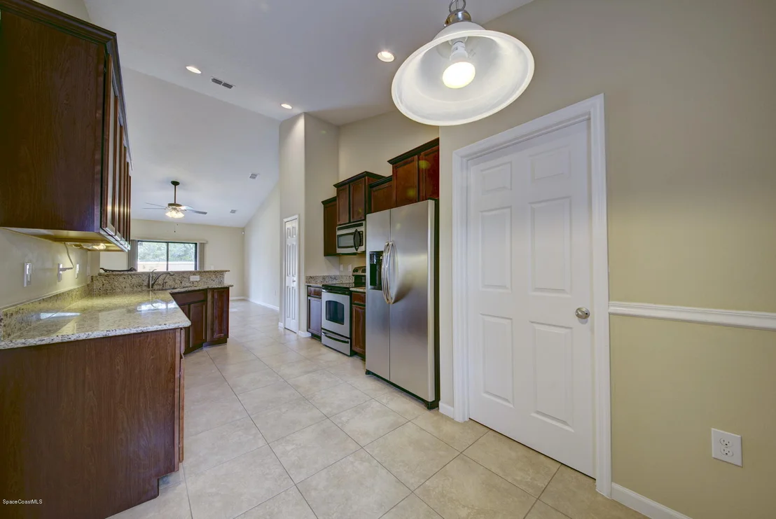 Photo of 1372 Hailey Street