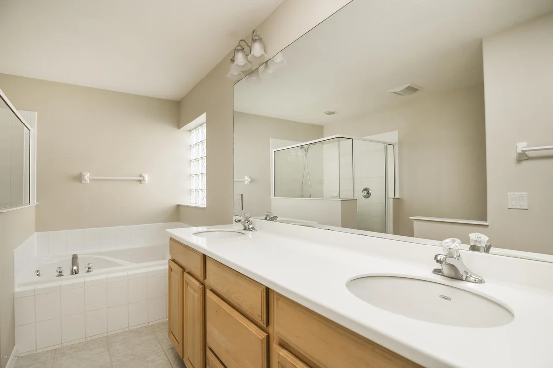 Photo of 2748 Bradfordt Drive