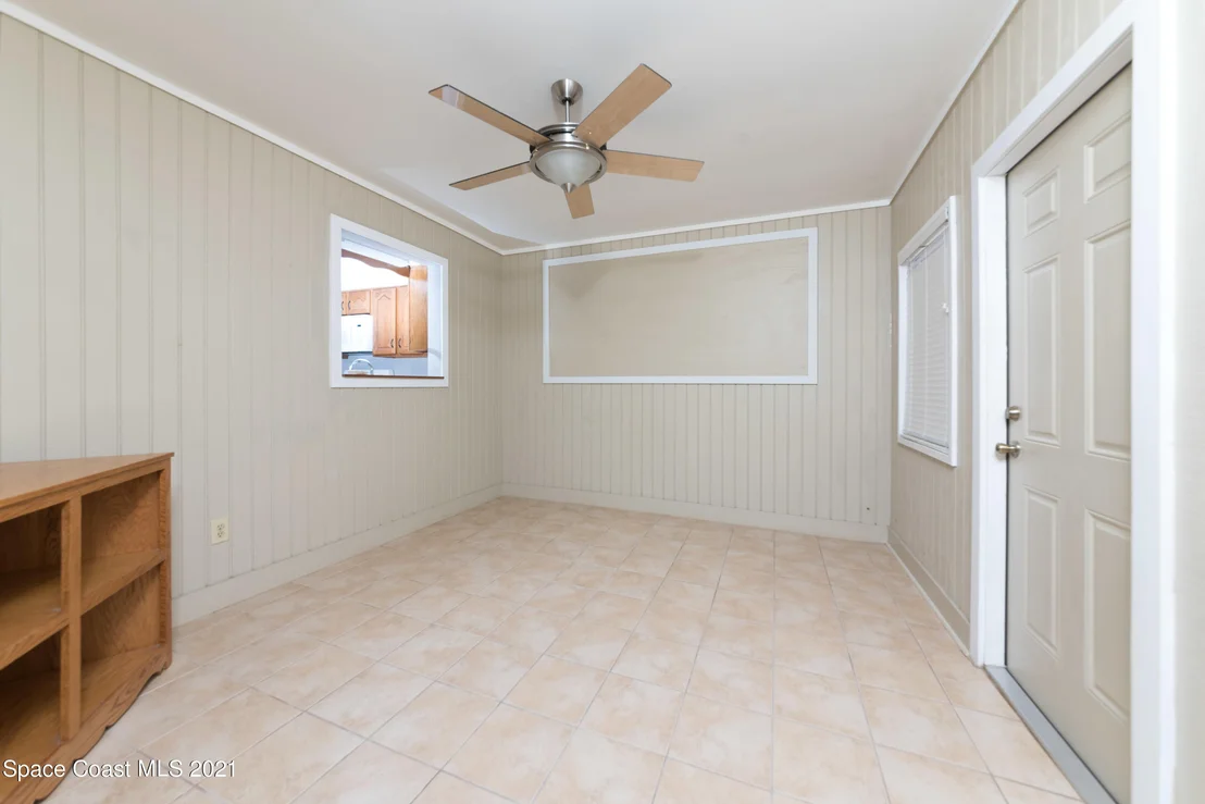 Photo of 1855 Raymond Drive