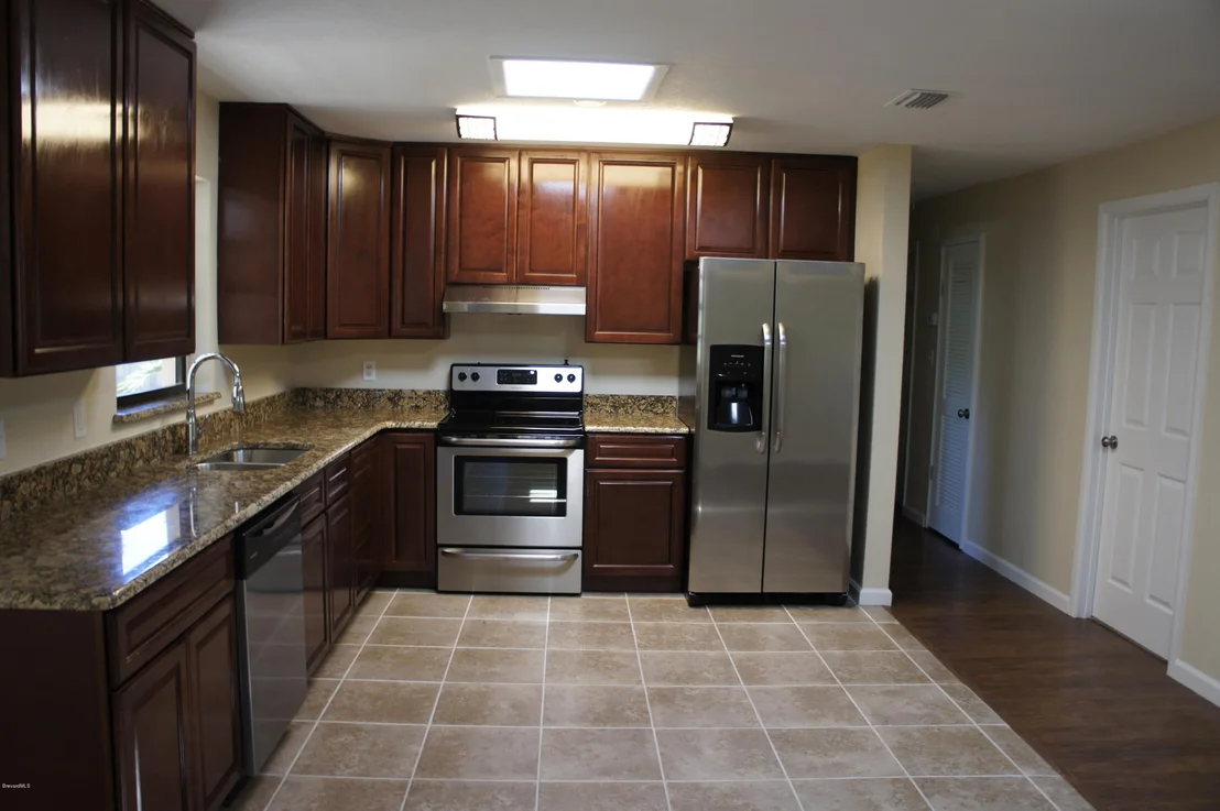 Photo of 2392 Lorna Drive