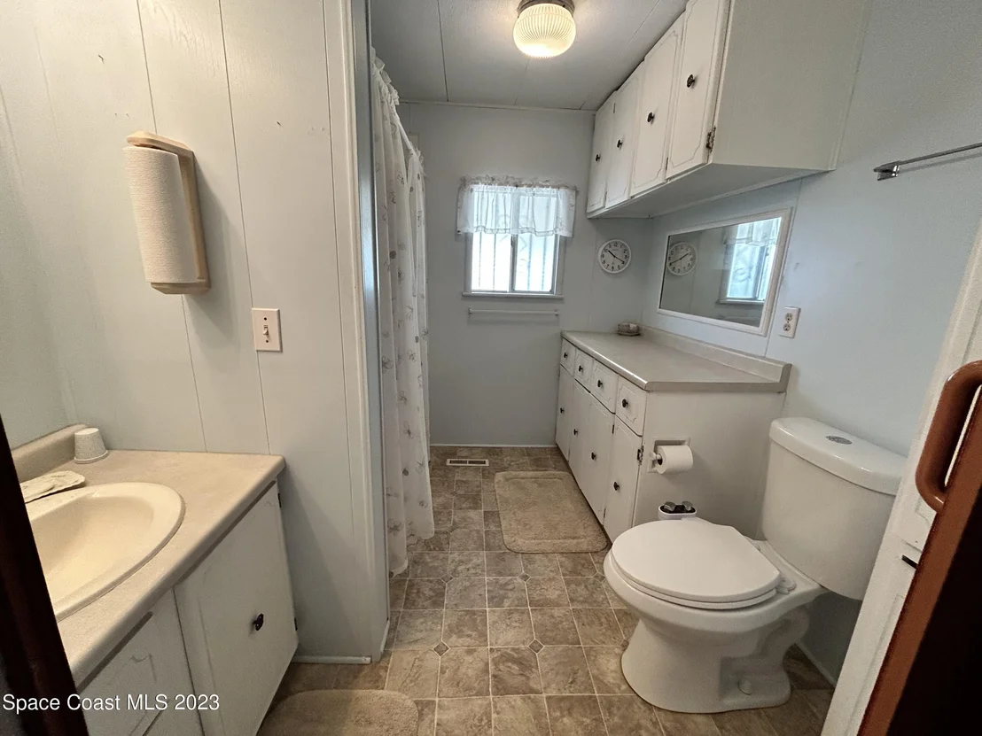 Photo of 3319 Turnbull Road