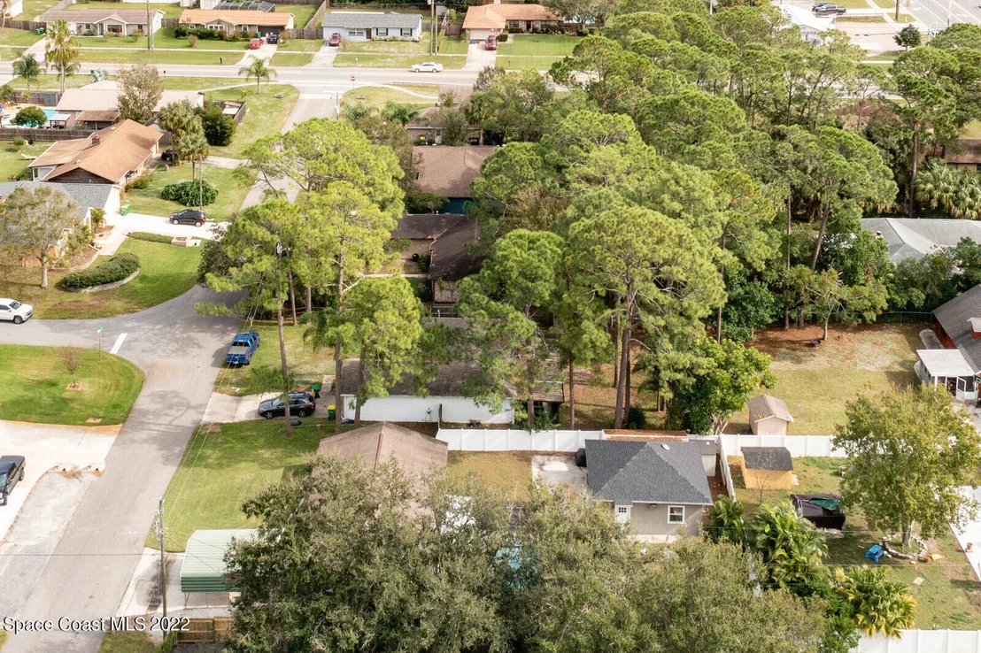 Photo of 5065 Canoni Place