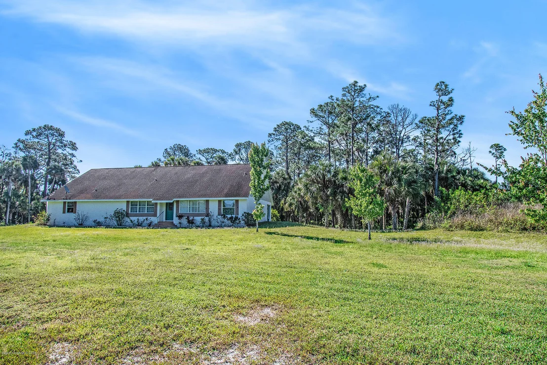 Photo of 6095 State Road 46 Highway