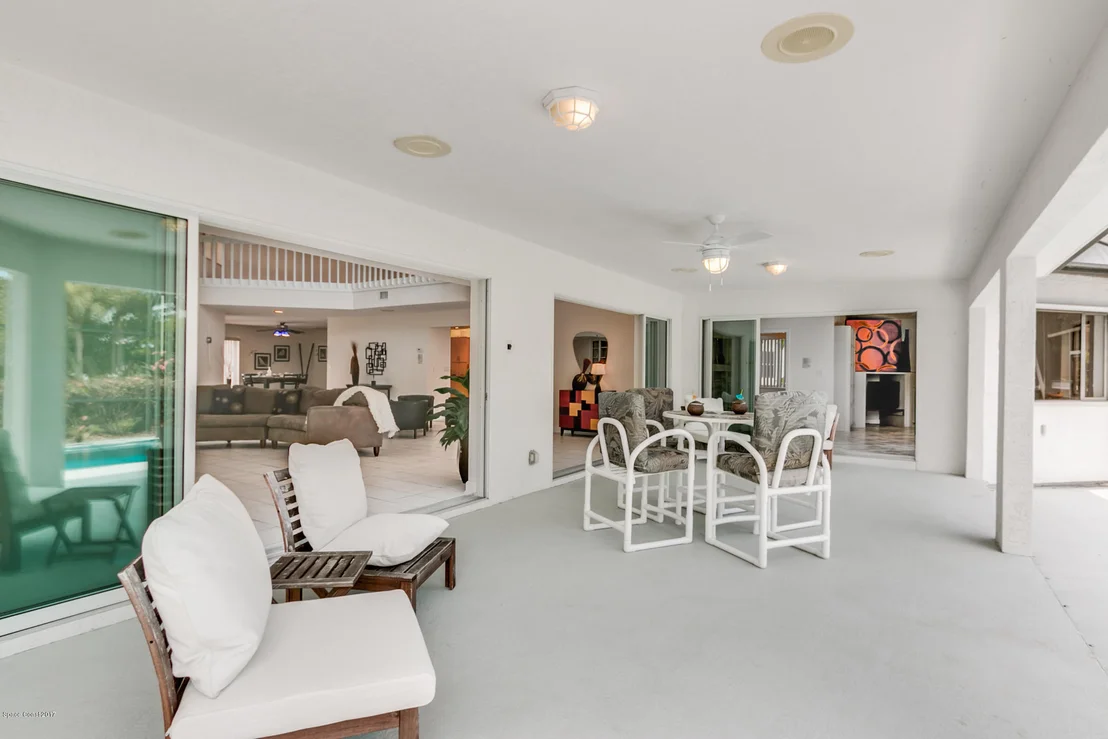 Photo of 465 Lanternback Island Drive
