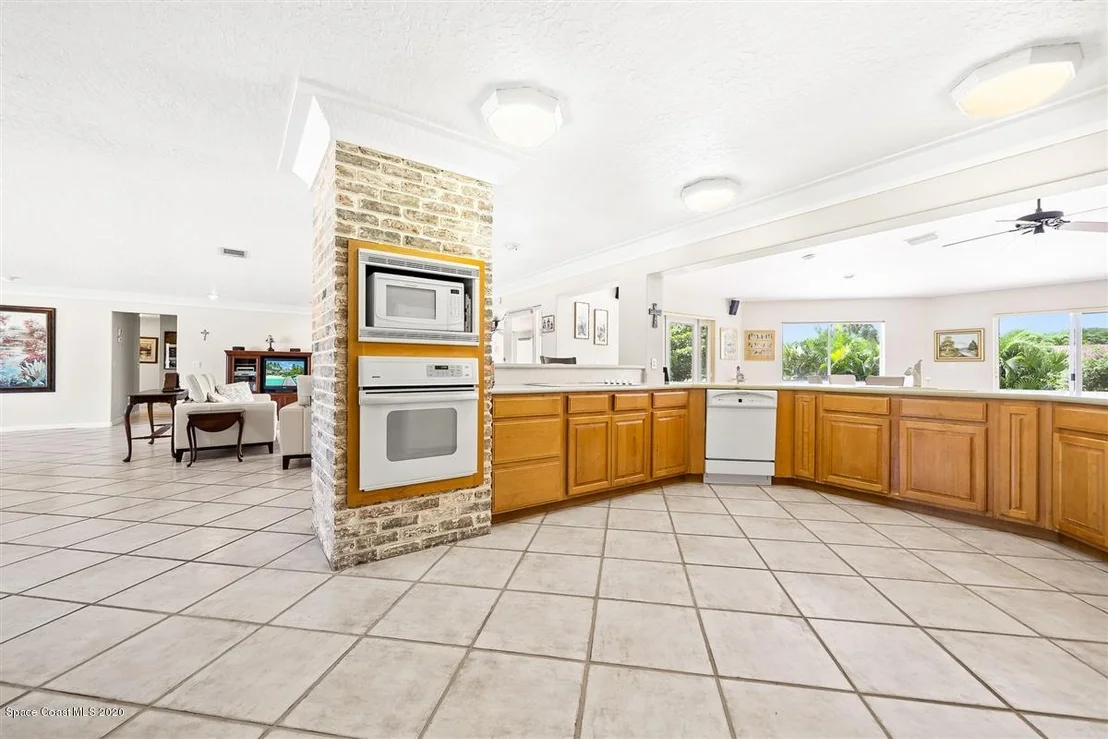 Photo of 2359 Brookside Way