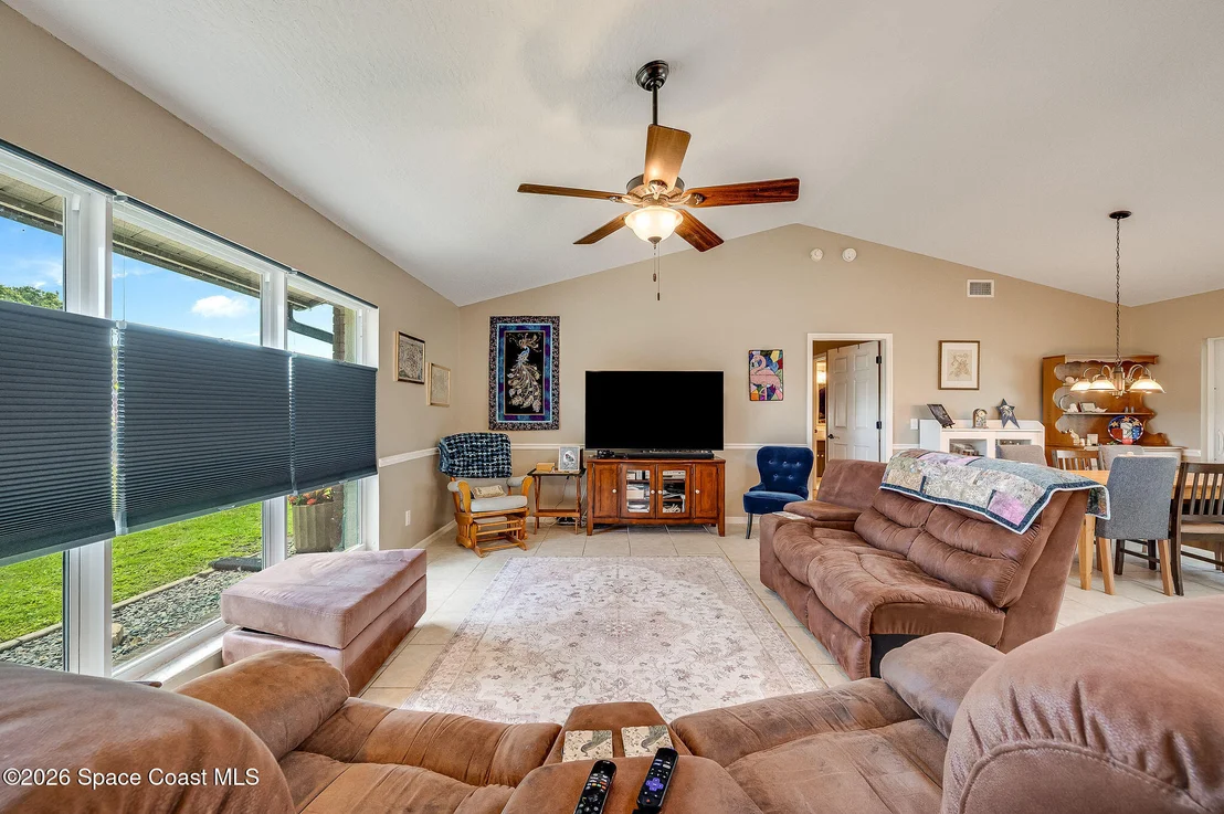 Photo of 2626 Nobility Avenue