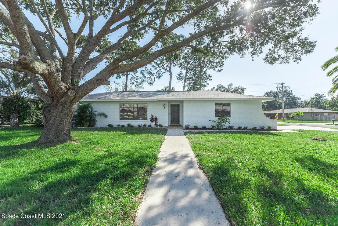 Photo of 1311 Troon Way