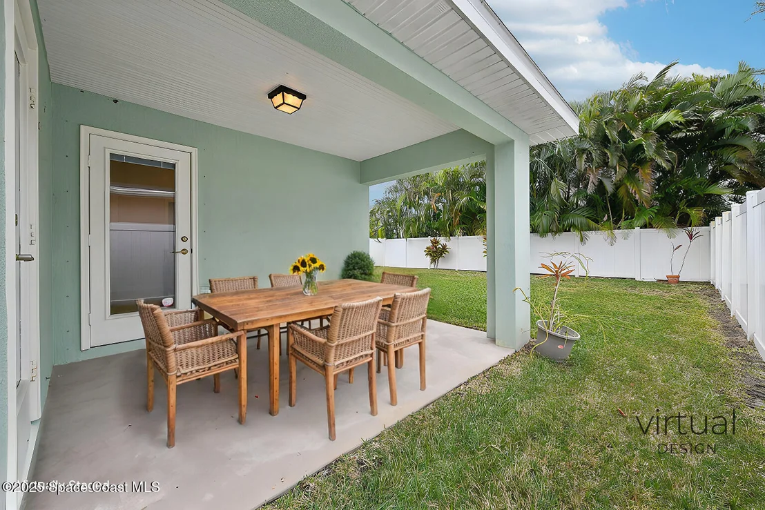 Photo of 1326 Alaqua Way