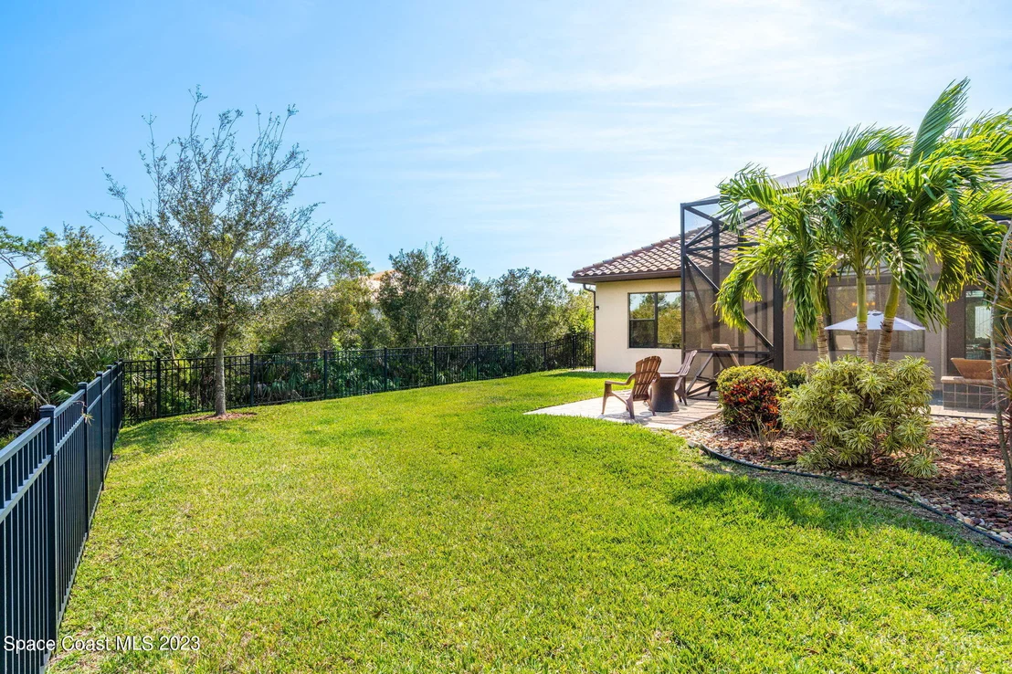 Photo of 5530 Calder Drive