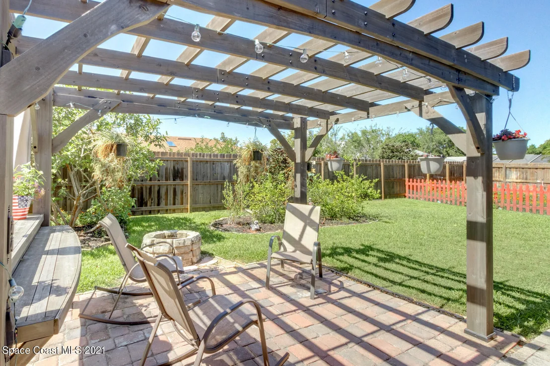 Photo of 1356 Bonaventure Drive