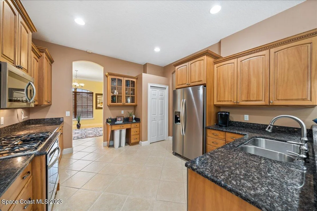Photo of 373 Flanders Drive