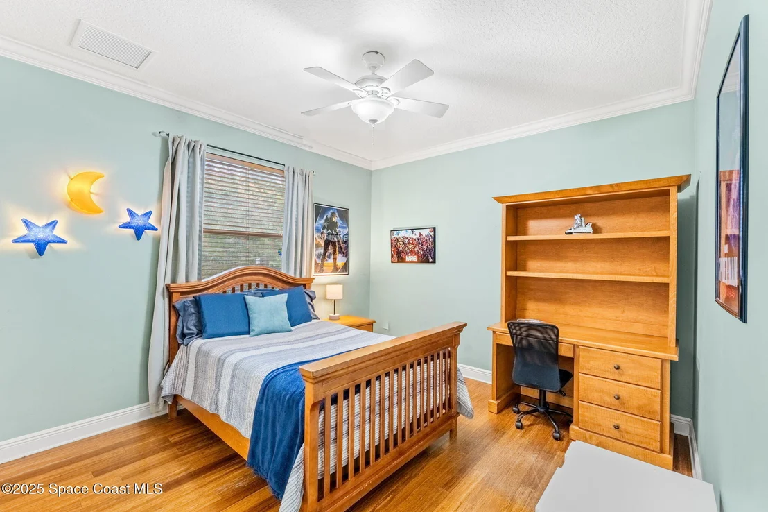 Photo of 4443 Long Lake Road