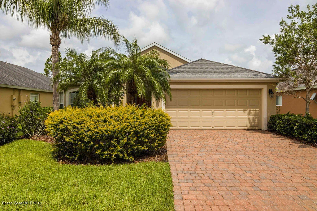 Photo of 7128 Broderick Drive