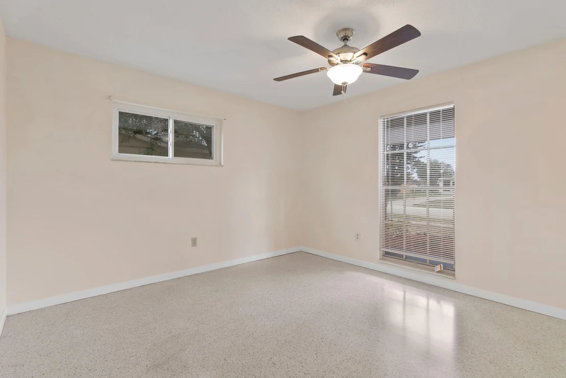 Photo of 847 Angle Street NE