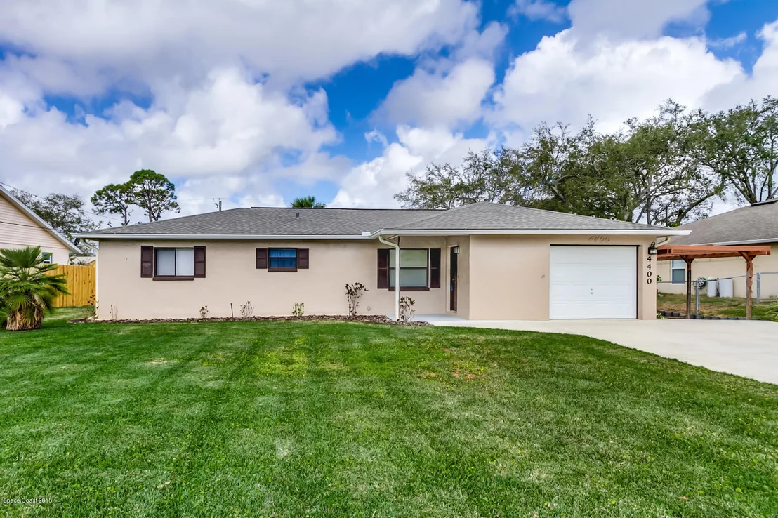 Photo of 4400 Ponds Drive