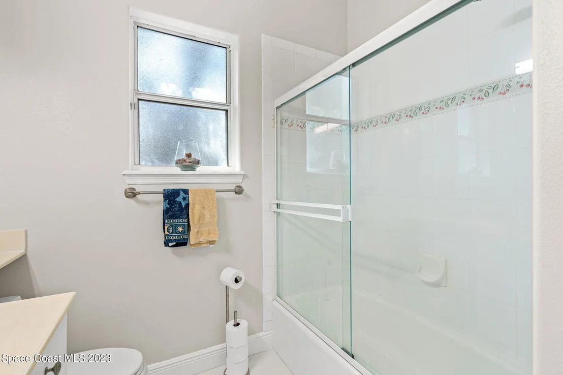 Photo of 213 Peregrine Drive