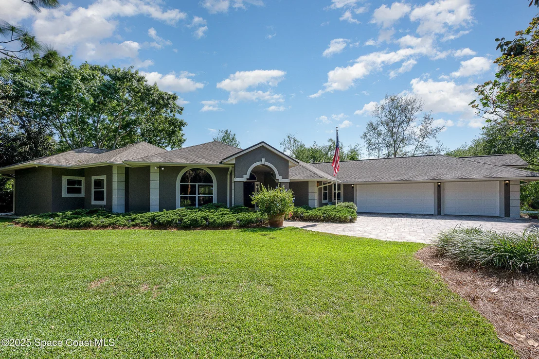 Photo of 4163 Mockingbird Drive