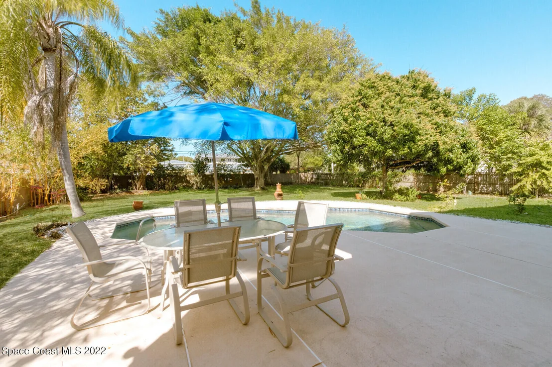 Photo of 536 Sunset Boulevard