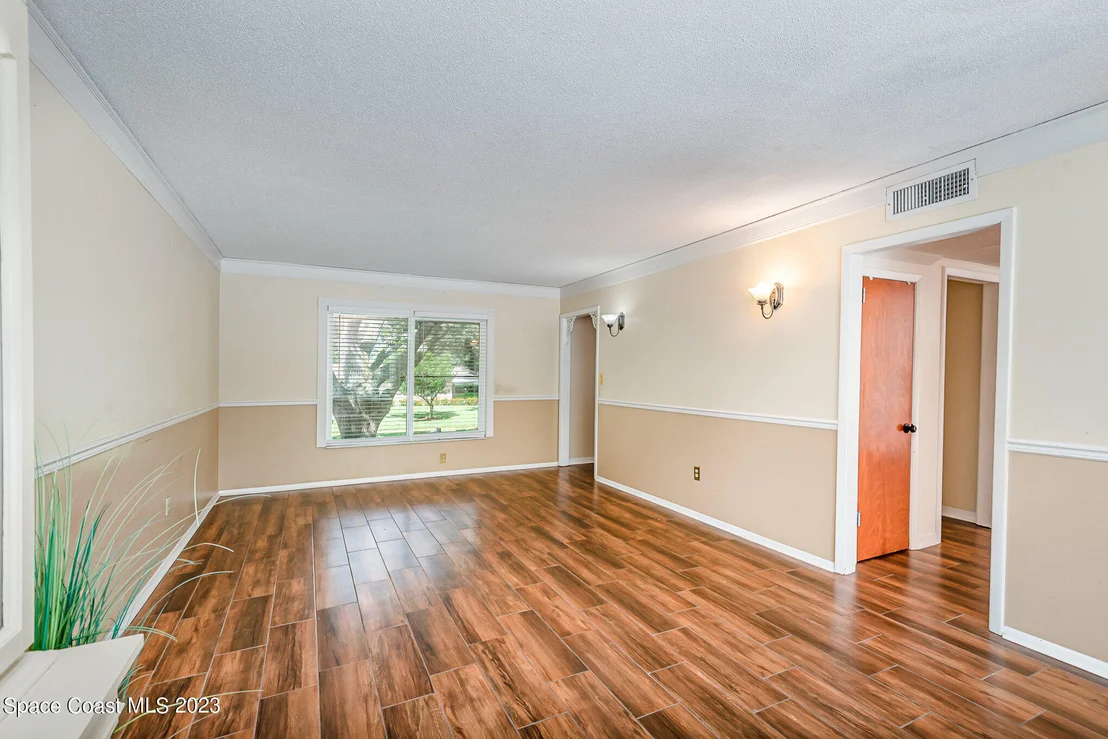 Photo of 3585 Alan Drive