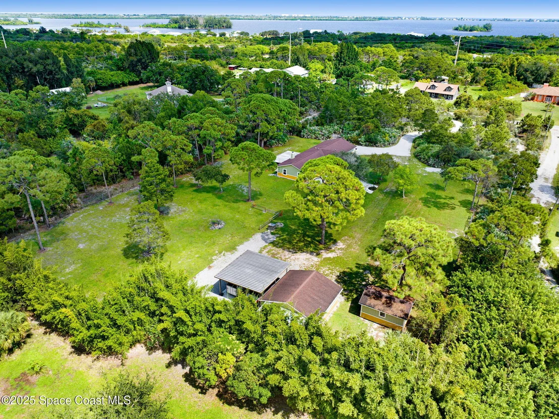 Photo of 6570 Whispering Pines Lane