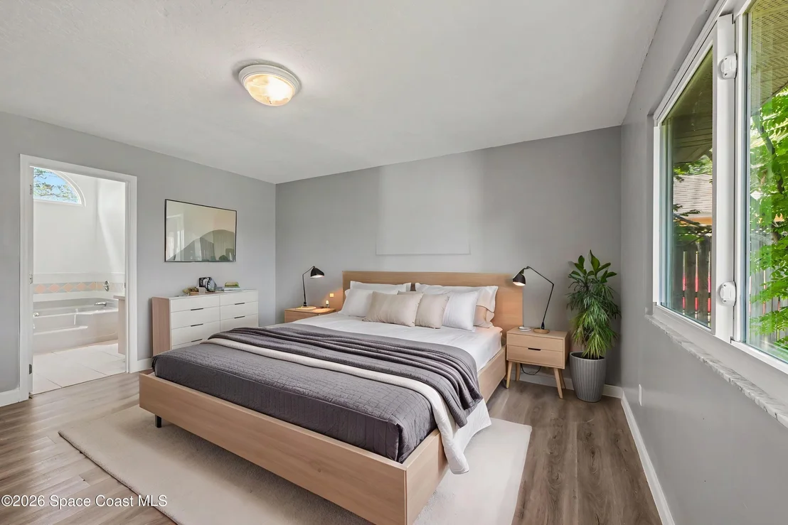 Photo of 6000 Chapman Street